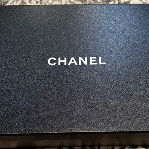 Chanel Classic - Box